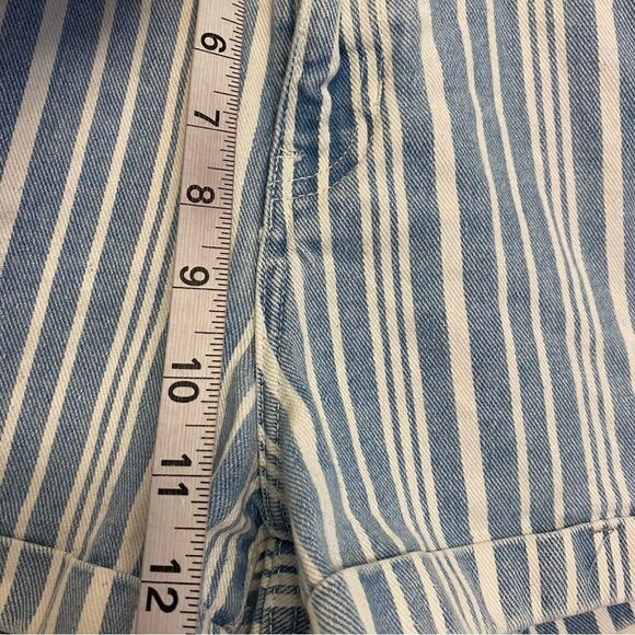 PacSun Denim pin Striped Mom Shorts Pacsun High Rise Cuffed Blue White cotton 29 - Picture 4 of 11